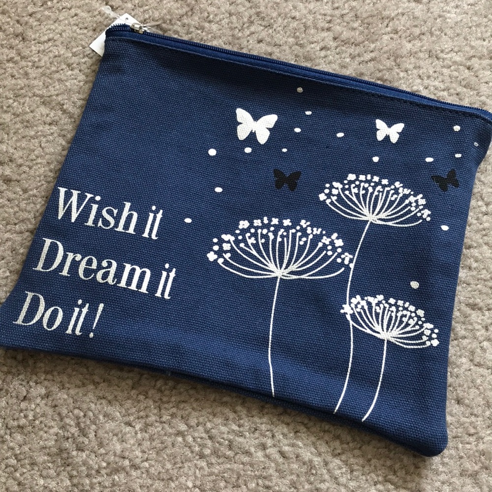 Zipper Pouch 8x7 inches